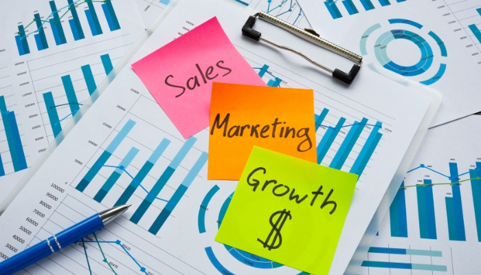 Selling Smarter_ Sales, Marketing, and CX